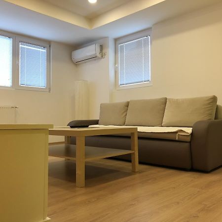 Premium 4U - City Center 50M2 - Скопье Экстерьер фото