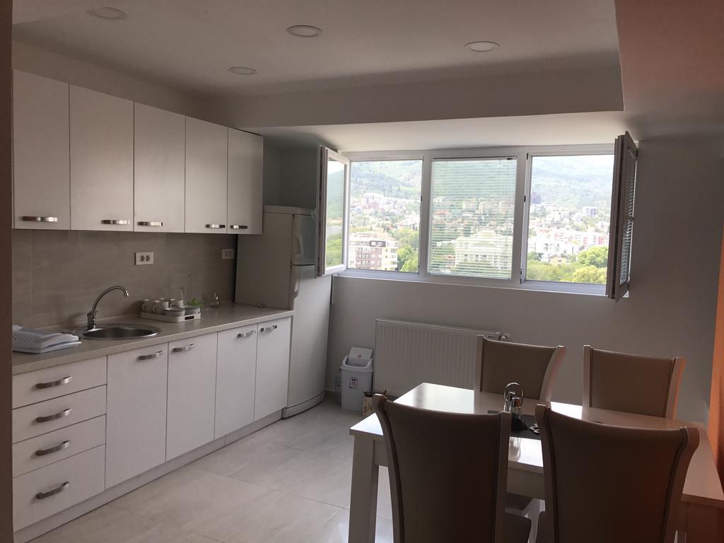 Premium 4U - City Center 50M2 - Скопье Экстерьер фото