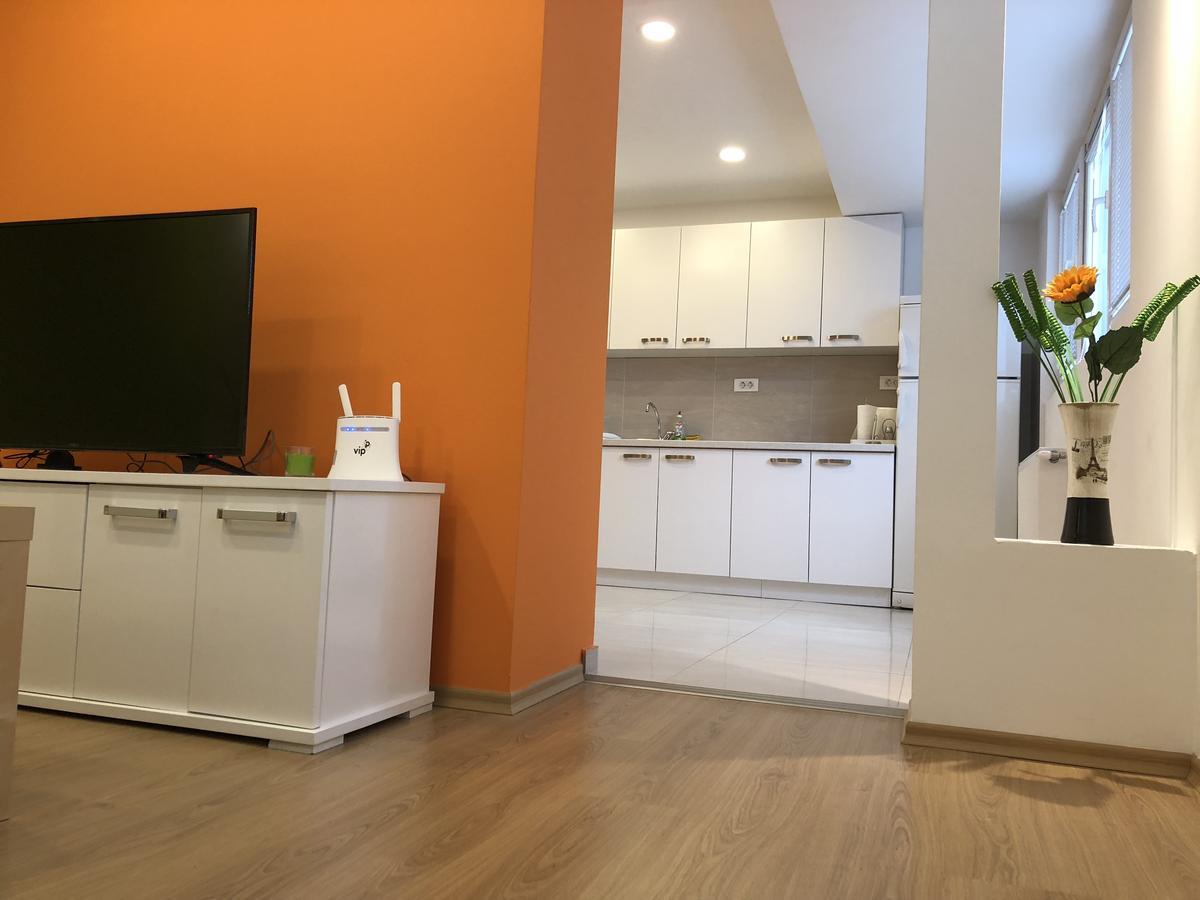 Premium 4U - City Center 50M2 - Скопье Экстерьер фото